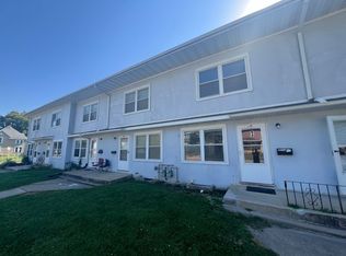 112-126 Locust St, Waterloo, IA 50701