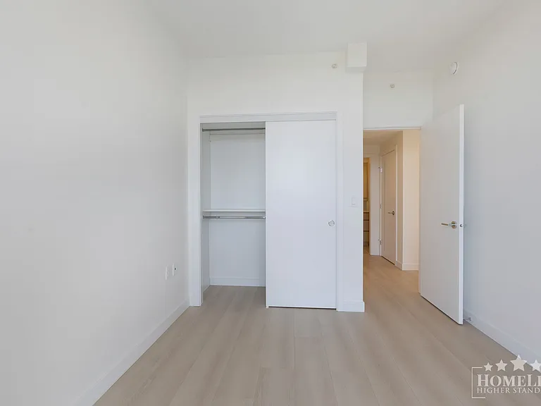 13573 98a Ave #1403 — Photo 18