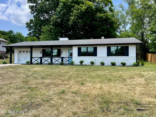 5505 Lonas Dr, Knoxville, TN 37909