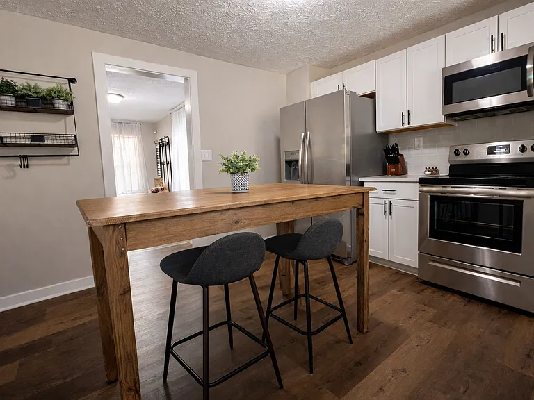 1456 Grant St — Photo 24