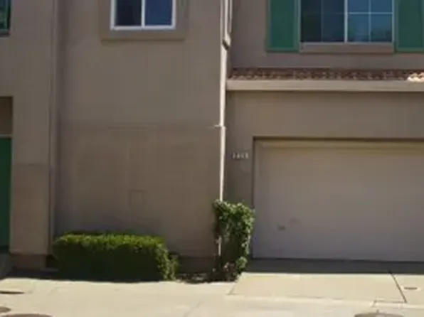 226 Pacific Oak Ct, Folsom, CA 95630