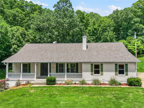 3641 Roads End Acres Rd, Imperial, MO 63052