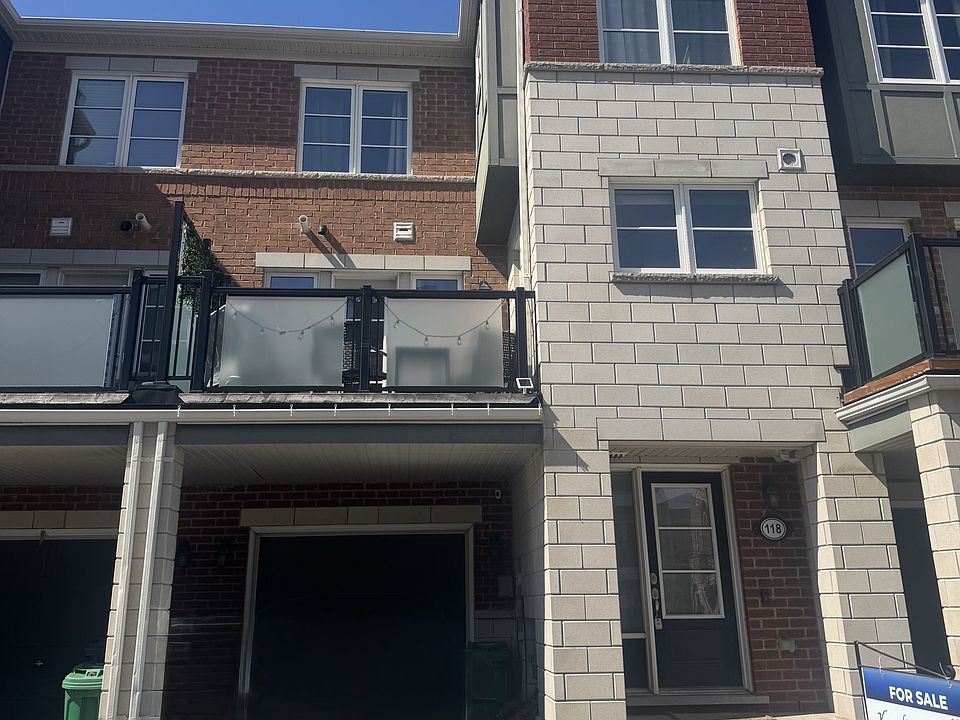 1st image of 118 Baycliffe Cres