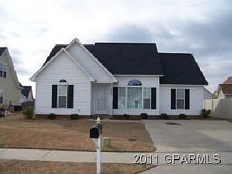 1st image of 3504 Palmetto Dr