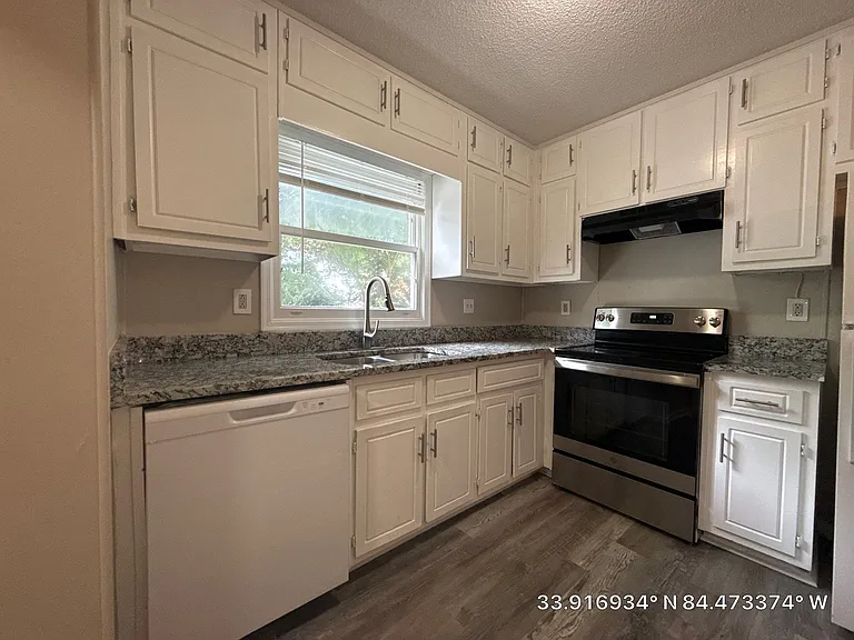 1456 Twin Branches Cir SE — Photo 7