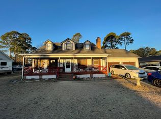 3704 Maranatha Dr, Hope Mills, NC 28348