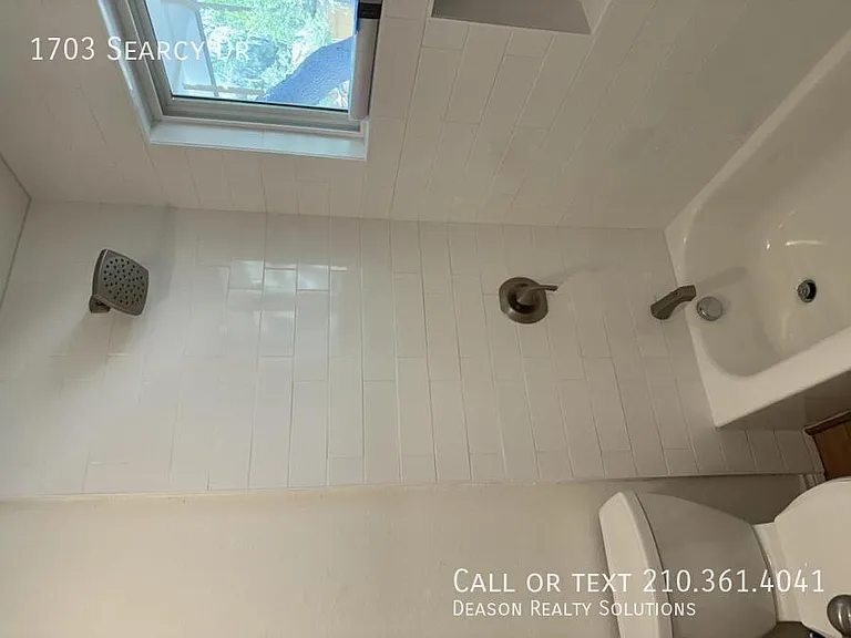 1703 Searcy Dr — Photo 21
