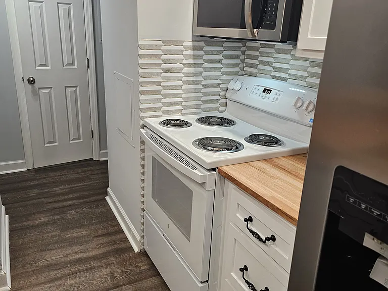 2115 Belle Terra Rd #3 — Photo 5