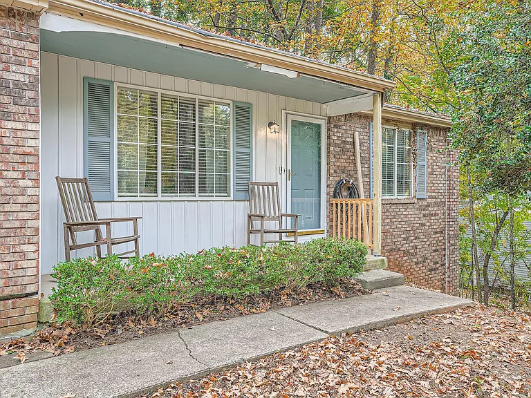 305 Roswell Farms Rd — Photo 26
