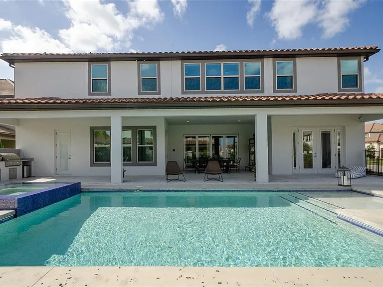 8539 Pippen Dr — Photo 5
