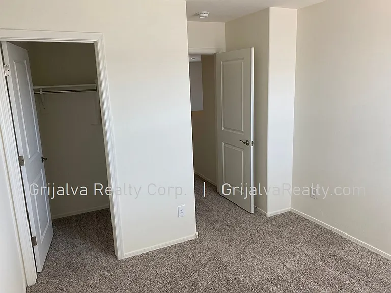 10677 W Harrigan Dr — Photo 20