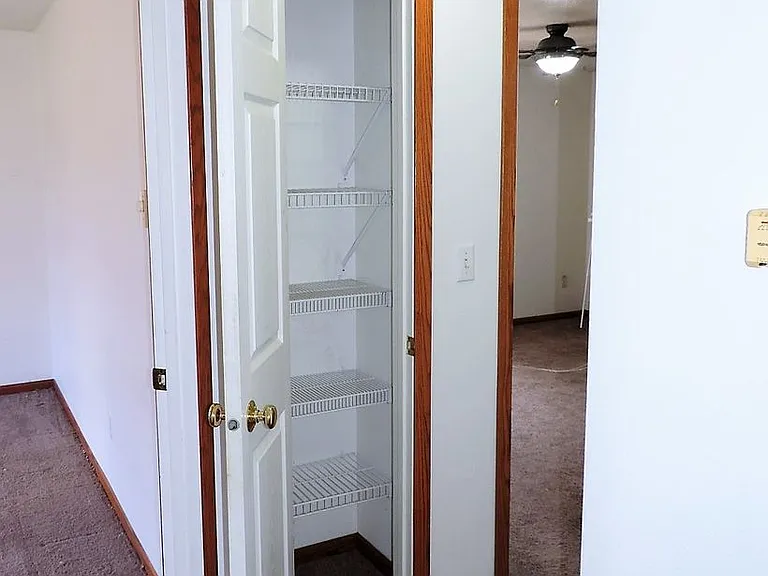 530 Iris Ave — Photo 8