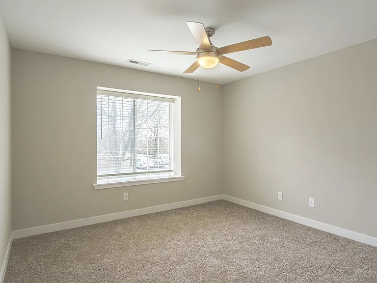 Upgraded Apartment (2022)