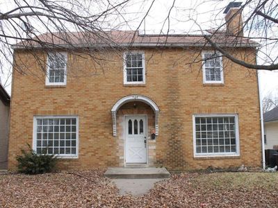 734 6th St, Boonville, MO, 65233