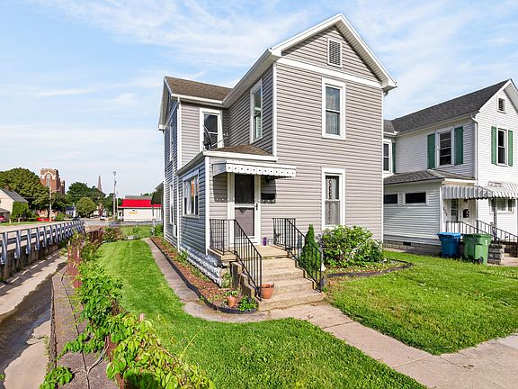 2nd image of 402 Franklin Ave