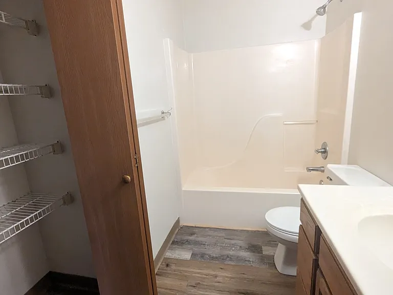 3315 Roy Key Ave #10 — Photo 8