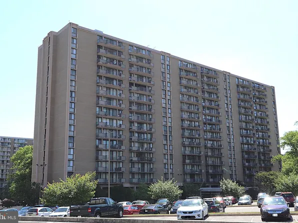 6100 Westchester Park Dr APT 516, College Park, MD 20740