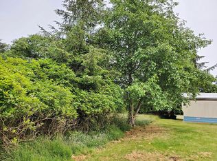 729 Park Ave NE, Ocean Shores, WA 98569