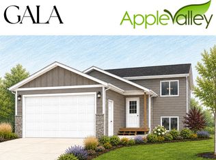 3894 McIntosh Ln, Rapid City, SD 57703