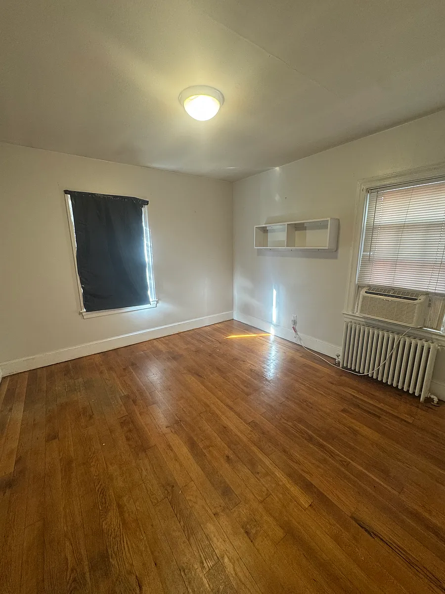 Room 1 - Ridge Rd