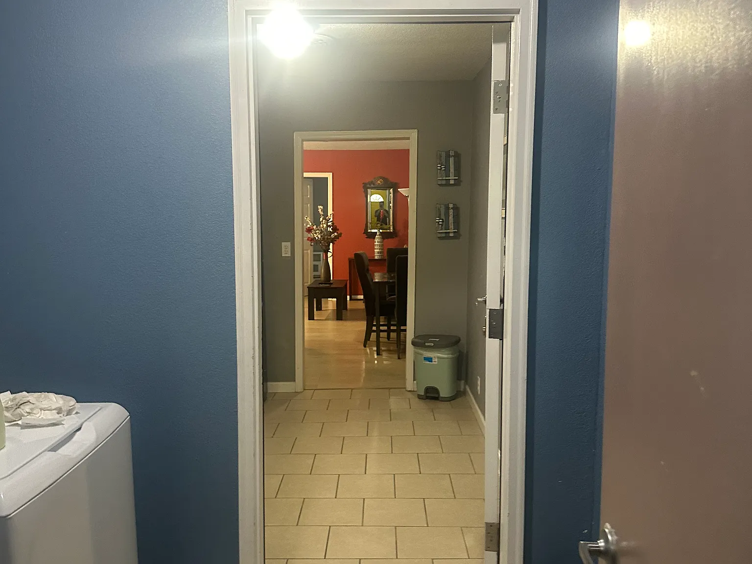 2 bed, 850 sqft, $1,200 — Photo 2