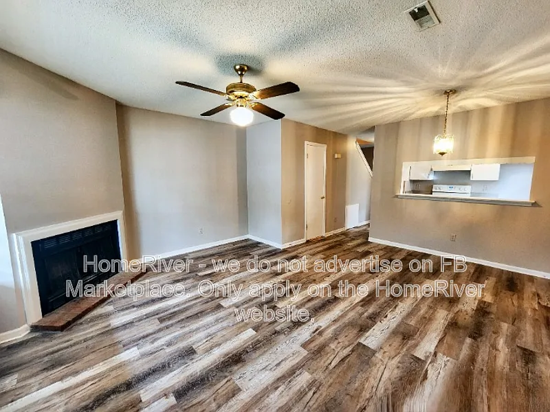 2 bed, 2.0 bath, 1000 sqft, $1,000 — Photo 2
