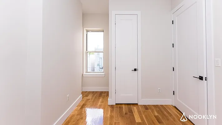 Rented by Nooklyn NYC LLC | media 23