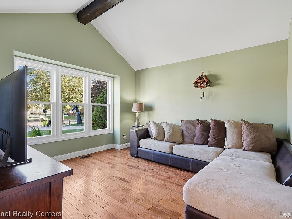 44537 Stone Rd, photo 7