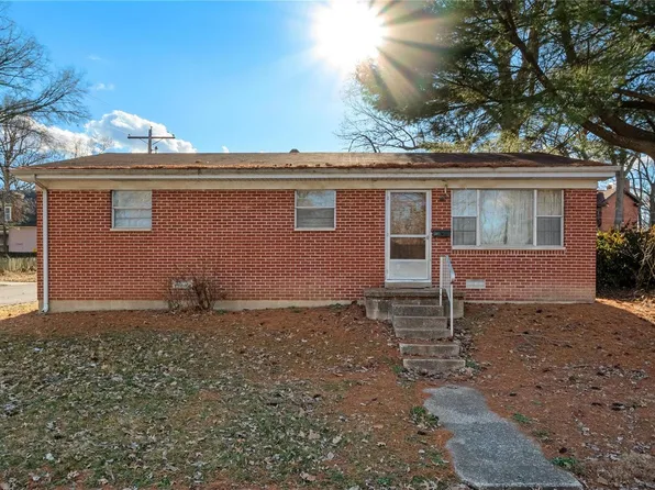 101 N Virginia Ave, Belleville, IL 62220