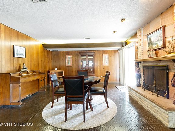 4th image of 9600 S Kolmar Ave