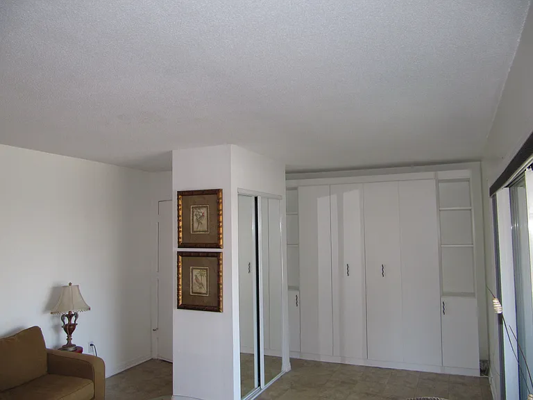 226 Georgetown Dr #F — Photo 5