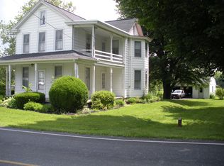 467 Frogtown Rd, Pequea, PA 17565