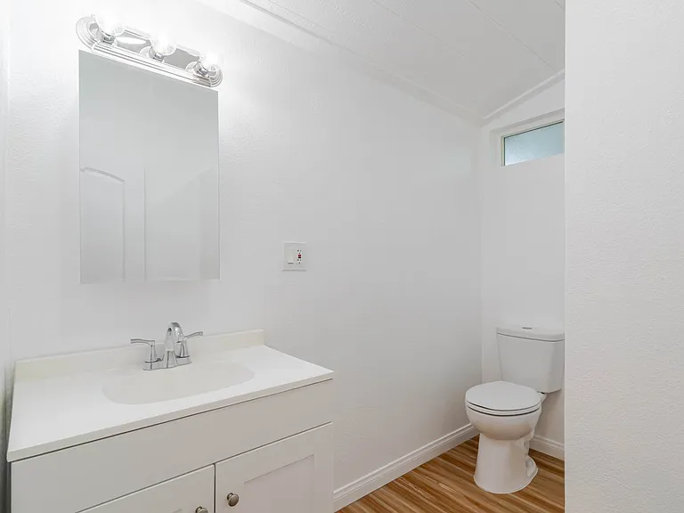 13333 Gladstone Ave — Photo 7