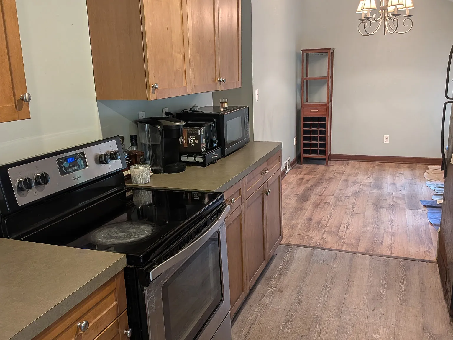 3 bed, 1020 sqft, $1,600 — Photo 2
