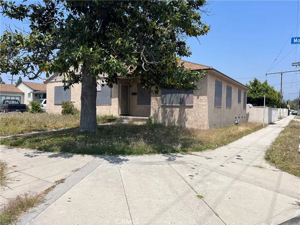 8540 Morehart Ave, Sun Valley, CA 91352