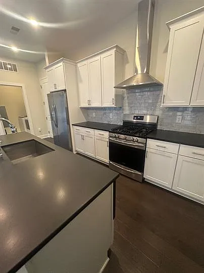 6745 Longshore St #305 — Photo 9