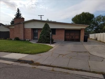 1730 S Falcon Dr, Ammon, ID, 83406