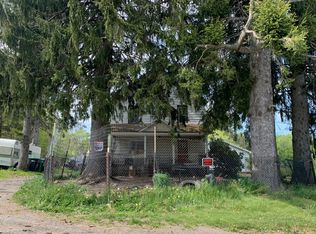 1471 Crosstown Hwy, Lakewood, PA 18439