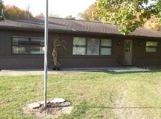 1015 Clarksville Rd, Hermitage, PA 16148