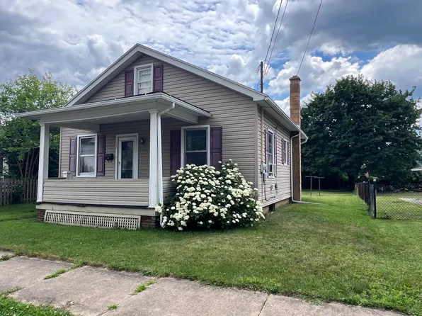 214 W 8th St, Bloomsburg, PA 17815