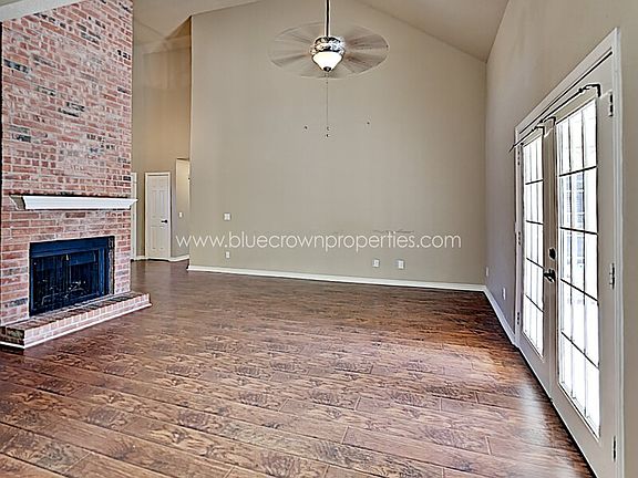 5th image of 605 Ellington Dr