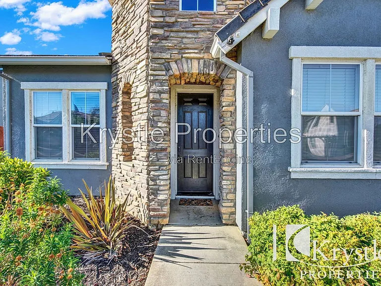 625 Purple Martin Dr — Photo 7