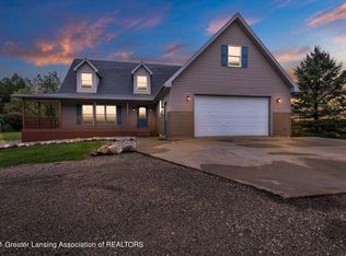 12601 Angle Rd, Bath, MI 48808