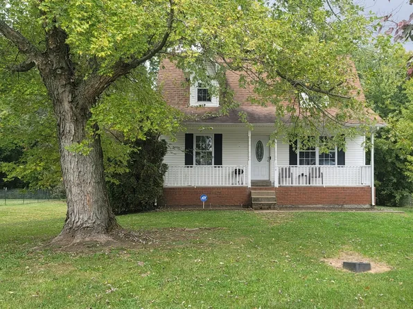 154 Lilian Dr, Oak Grove, KY 42262