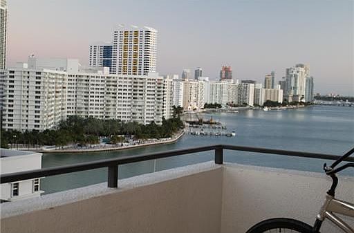 4th image of 11 Island Ave APT 1408