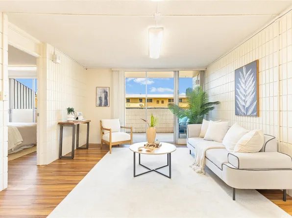 3215 Ala Ilima St APT A202, Honolulu, HI 96818