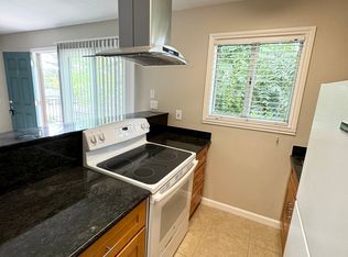 885 Broadway APT 7, Sonoma, CA