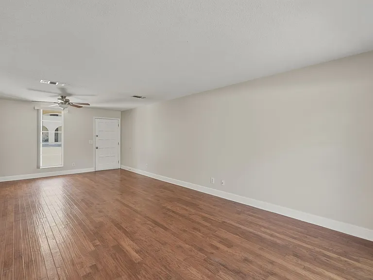 1757 El Camino Rd #4 — Photo 12