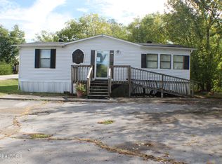 604 Patterson Rd, Harrogate, TN 37752