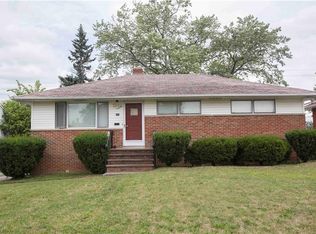 549 Westview Rd, Bedford, OH 44146